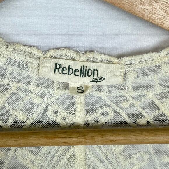 Rebellion Again Ivory Lace Open Duster Cardigan Sweater Womans Size Small‎ - Picture 4 of 8